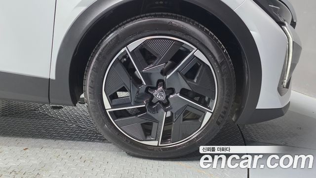 Peugeot 408 2025 — photo 7
