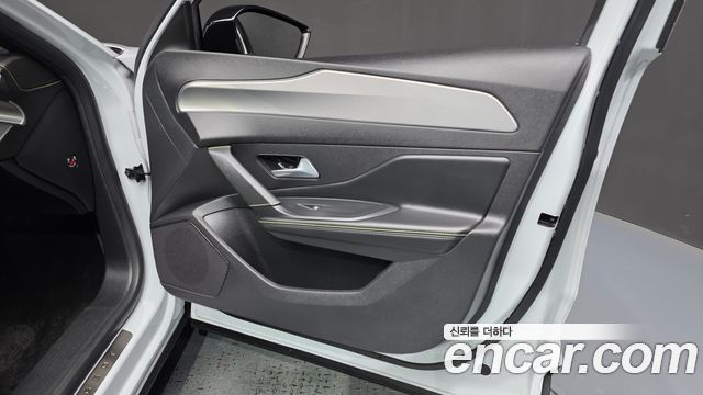Peugeot 408 2025 — photo 14