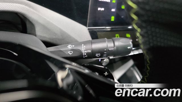Peugeot 408 2025 — photo 27