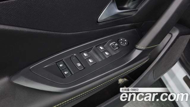 Peugeot 408 2025 — photo 28