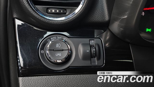 Chevrolet Korea Orlando 2012 — photo 20