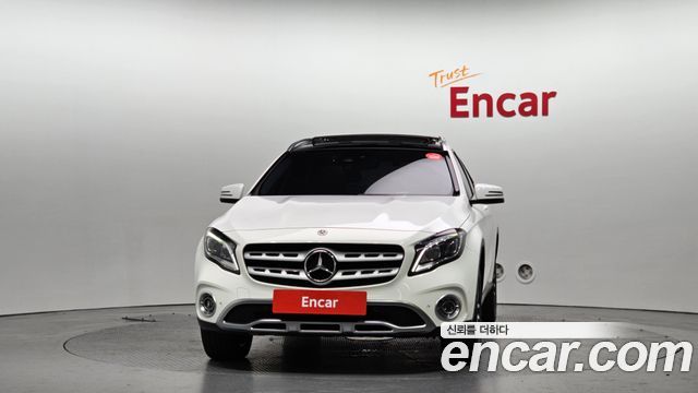 Mercedes-Benz GLA-Class 2019 — photo 3