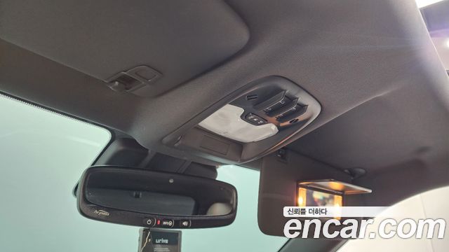 Chevrolet Korea Trailblazer 2023 — photo 32