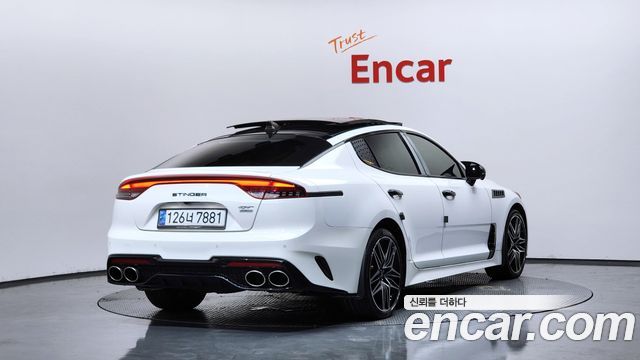 Kia Stinger 2021 — photo 2