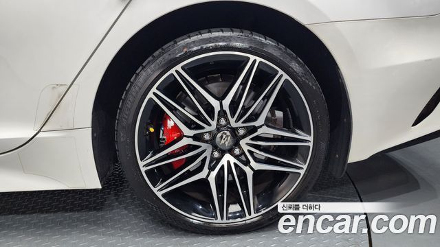 Kia Stinger 2021 — photo 7