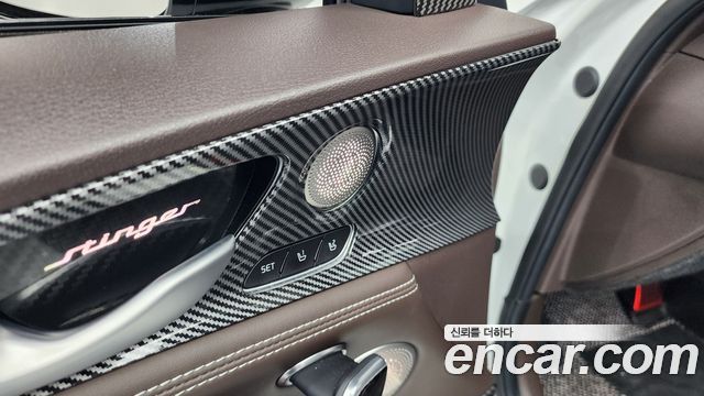 Kia Stinger 2021 — photo 36