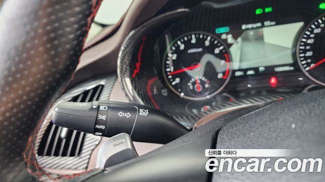 Kia Stinger 2021 — photo 37