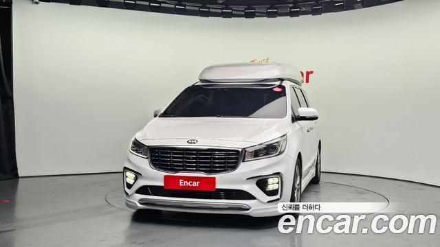 Kia Canival 2020 — photo 3