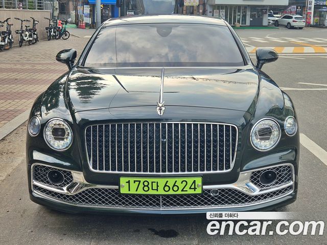 Bentley Flying Spur 2024 — photo 2