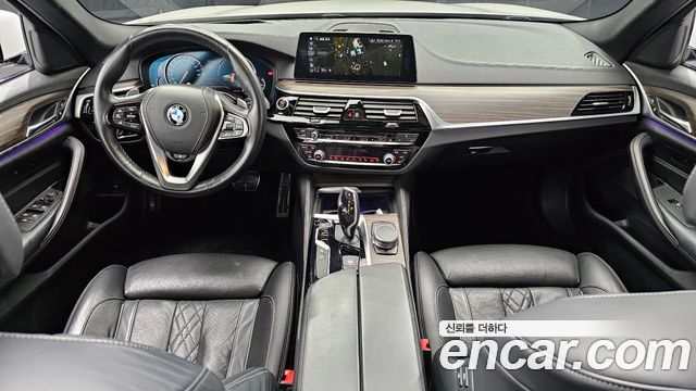 BMW 5-Series 2017 — photo 7