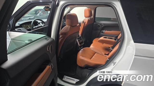Land Rover Range Rover Sport 2016 — photo 11