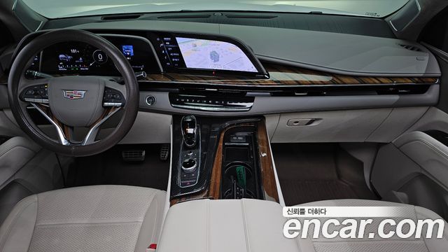 Cadillac Escalade 2023 — photo 10