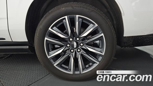 Cadillac Escalade 2023 — photo 7