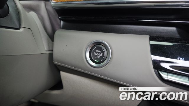 Cadillac Escalade 2023 — photo 34