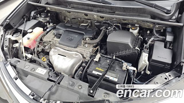 Toyota RAV4 2017 — photo 6