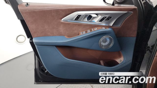 BMW XM 2025 — photo 14
