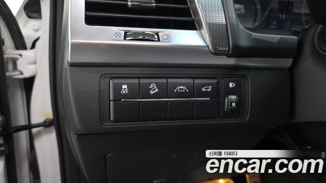 KG Mobility Rexton 2021 — photo 30