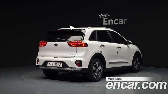 Kia Niro 2020 — photo 2