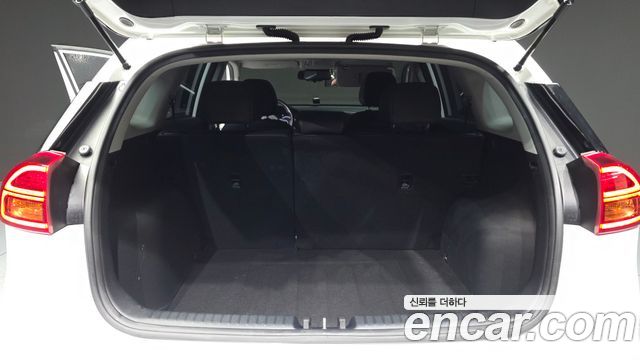 Kia Niro 2020 — photo 20