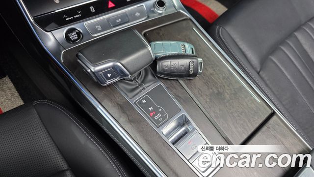 Audi A6 2021 — photo 9