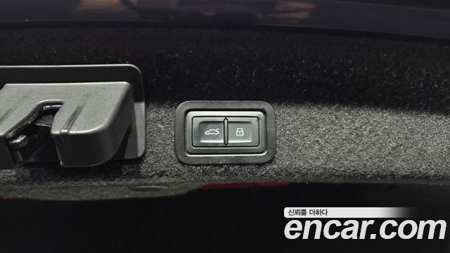 Audi A6 2021 — photo 20