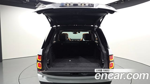 Land Rover Range Rover 2022 — photo 20