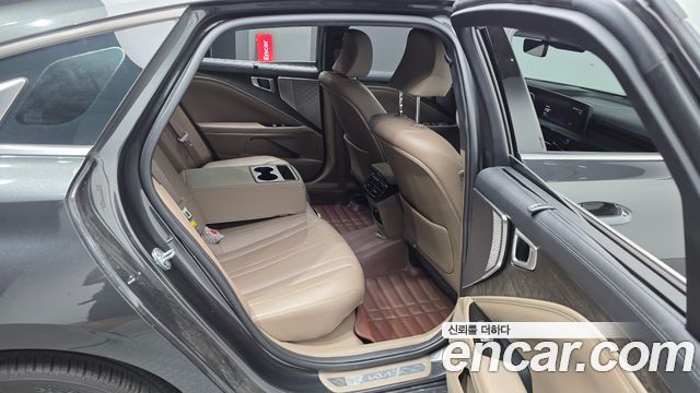 Kia K8 2022 — photo 12