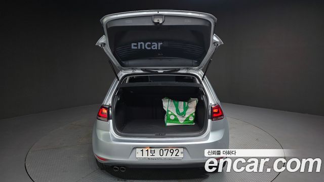 Volkswagen Golf 2015 — photo 19