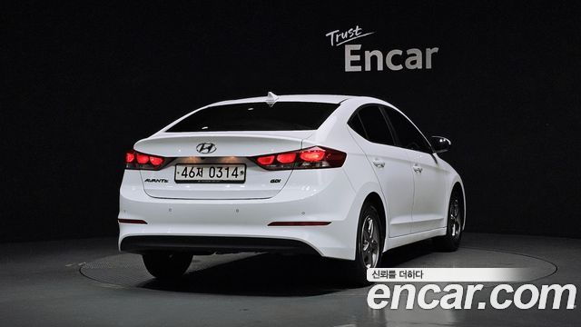 Hyundai AVANTE 2017 — photo 2
