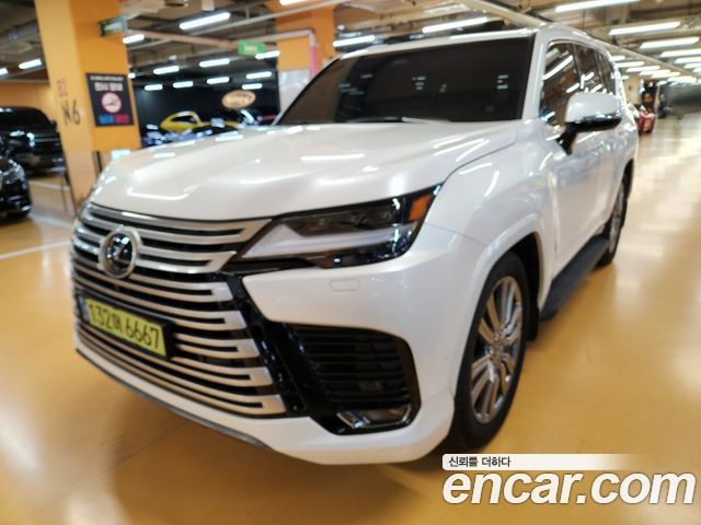 Lexus LX 2025 — photo 2