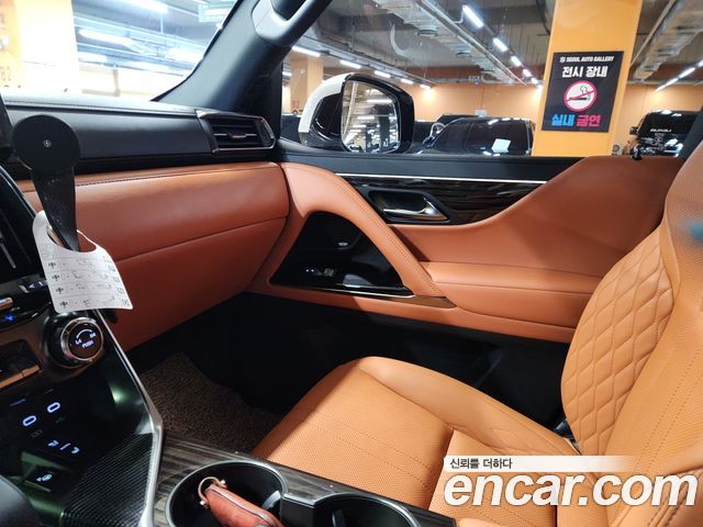 Lexus LX 2025 — photo 18