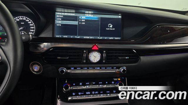 Genesis EQ900 2016 — photo 15