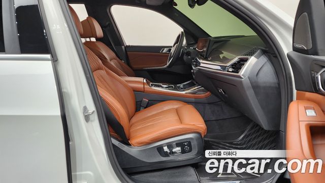 BMW X7 2025 — photo 16
