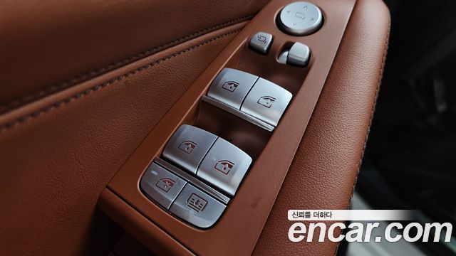 BMW X7 2025 — photo 36