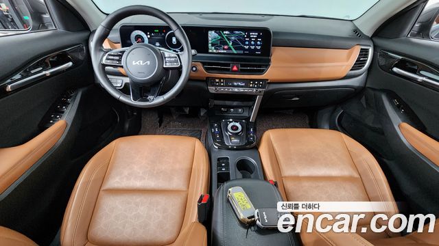 Kia Seltos 2023 — photo 10