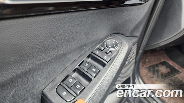 Kia Seltos 2023 — photo 30