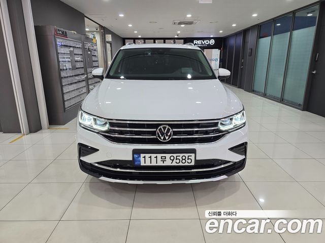 Volkswagen Tiguan 2023 — photo 2