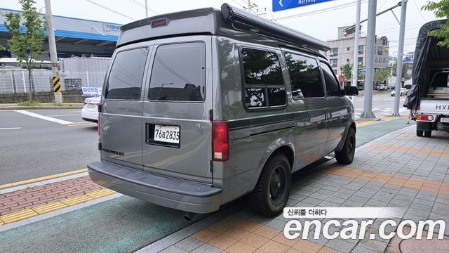 Chevrolet Astro Van 1996 — photo 2