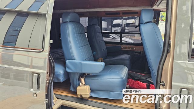 Chevrolet Astro Van 1996 — photo 11