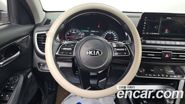 Kia Seltos 2022 — photo 15