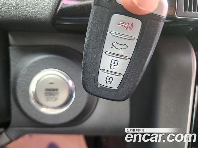 Kia OPIRUS 2011 — photo 7