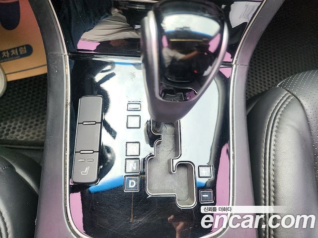 Kia OPIRUS 2011 — photo 12