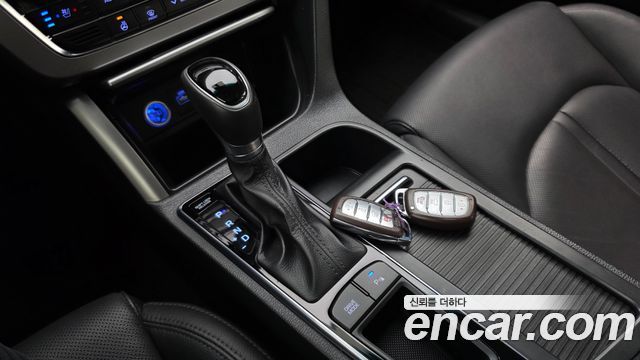 Hyundai Sonata 2015 — photo 12