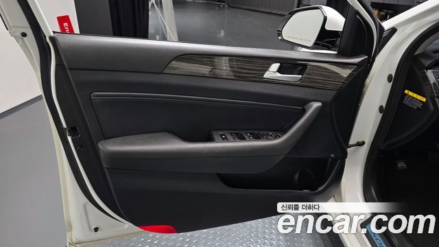 Hyundai Sonata 2015 — photo 14
