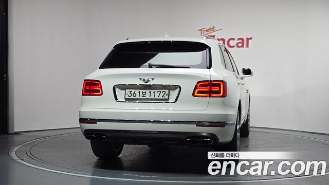 Bentley Bentayga 2020 — photo 4