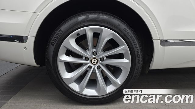 Bentley Bentayga 2020 — photo 5