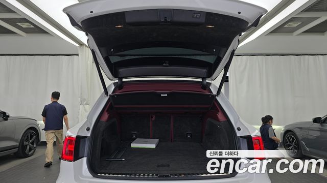 Bentley Bentayga 2020 — photo 20