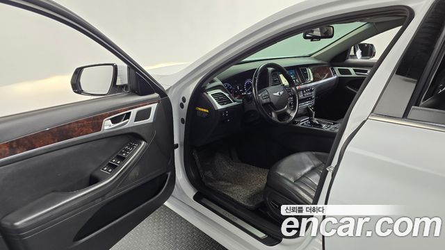 Hyundai Genesis 2016 — photo 13