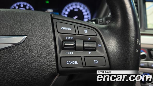 Hyundai Genesis 2016 — photo 21
