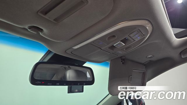 Hyundai Genesis 2016 — photo 25